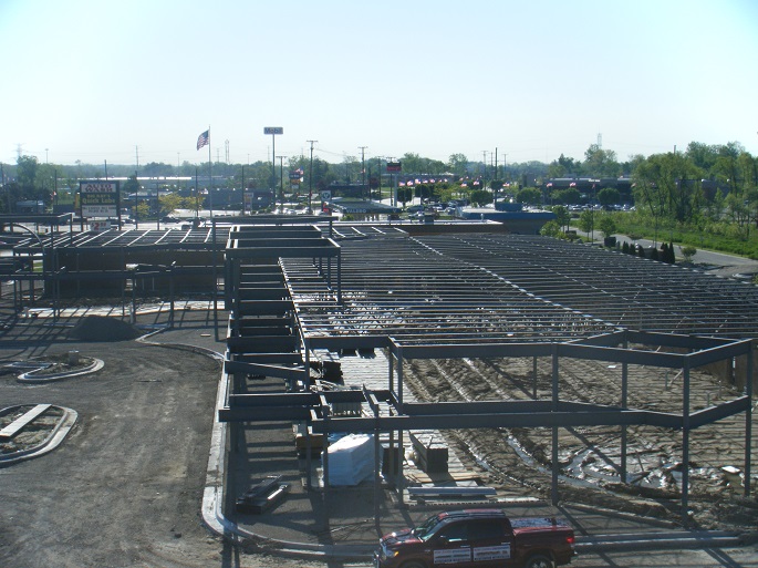 Michigan Commercial Construction | Metro General Contractors, Inc. - Grand_River_Plaza_steel_structure